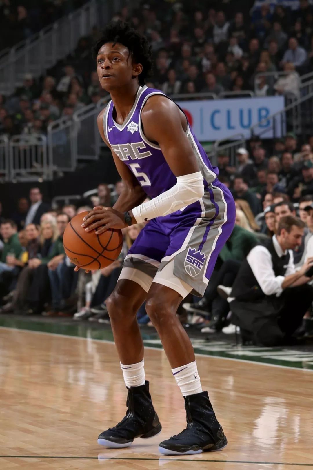 头角的舞台 头角的舞台