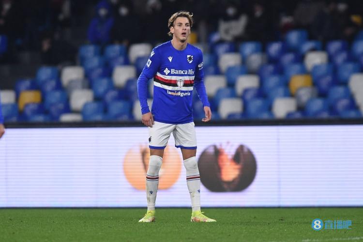 导致越位判 导致越位判