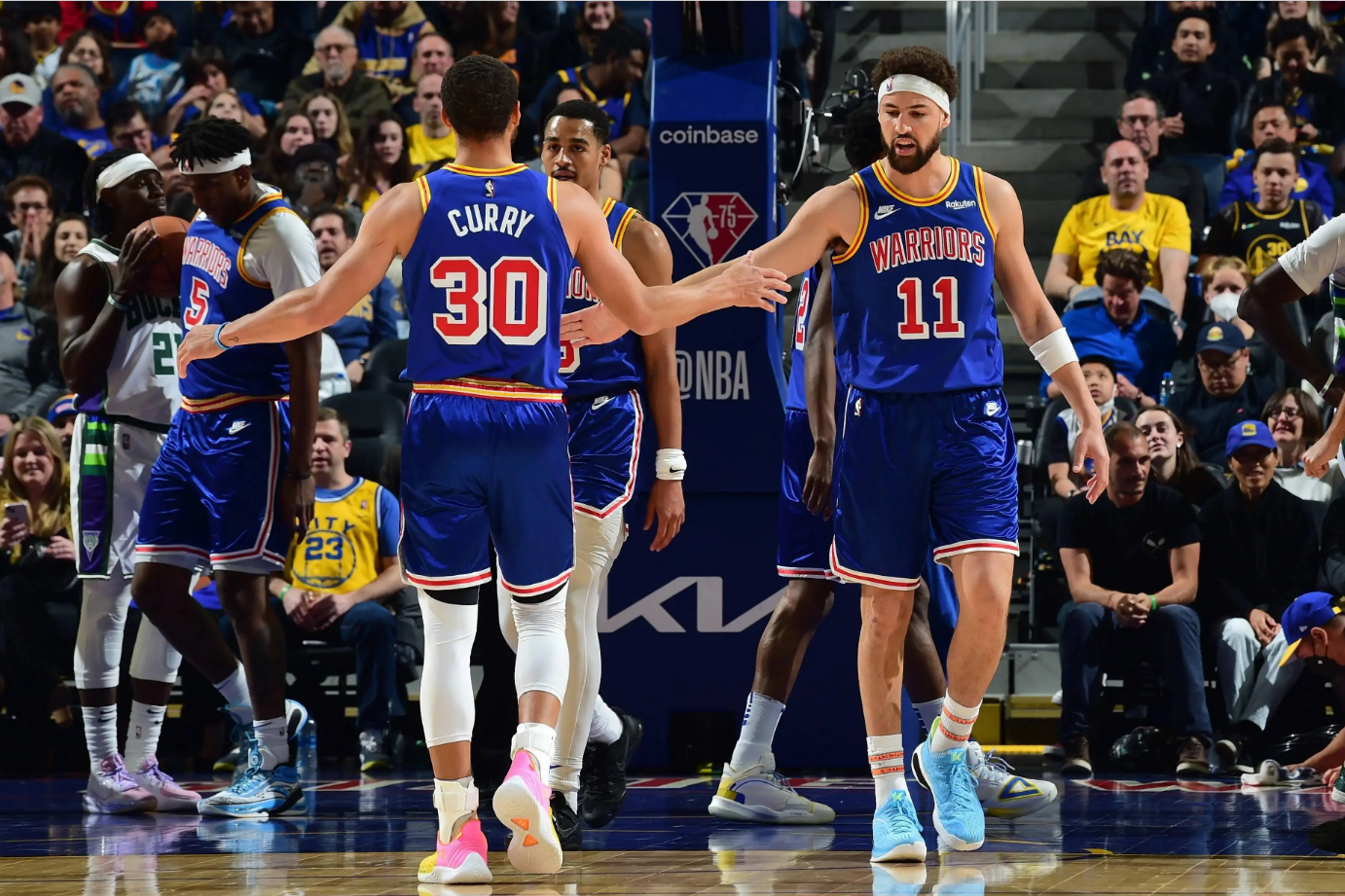 合拢做得坚 合拢做得坚