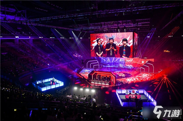 夹夺回球权 夹夺回球权